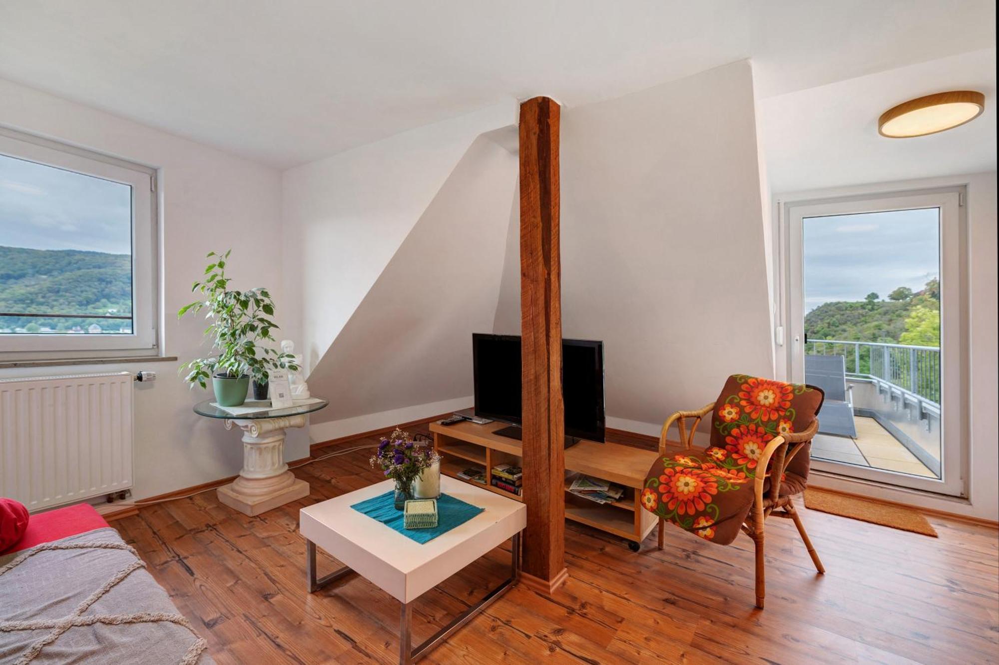 Ferienwohnung Im Rosenberg ラーンシュタイン エクステリア 写真