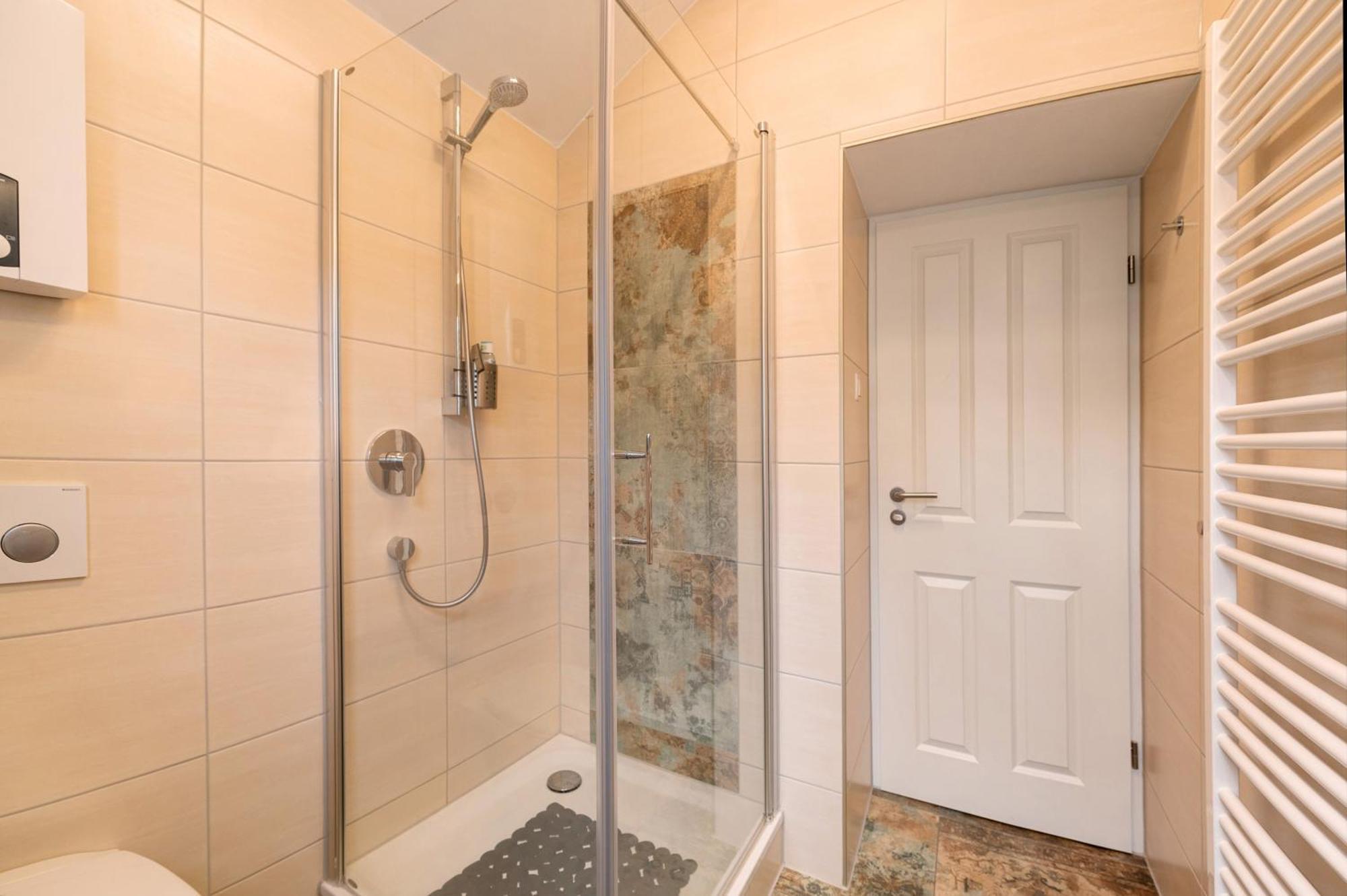 Ferienwohnung Im Rosenberg ラーンシュタイン エクステリア 写真