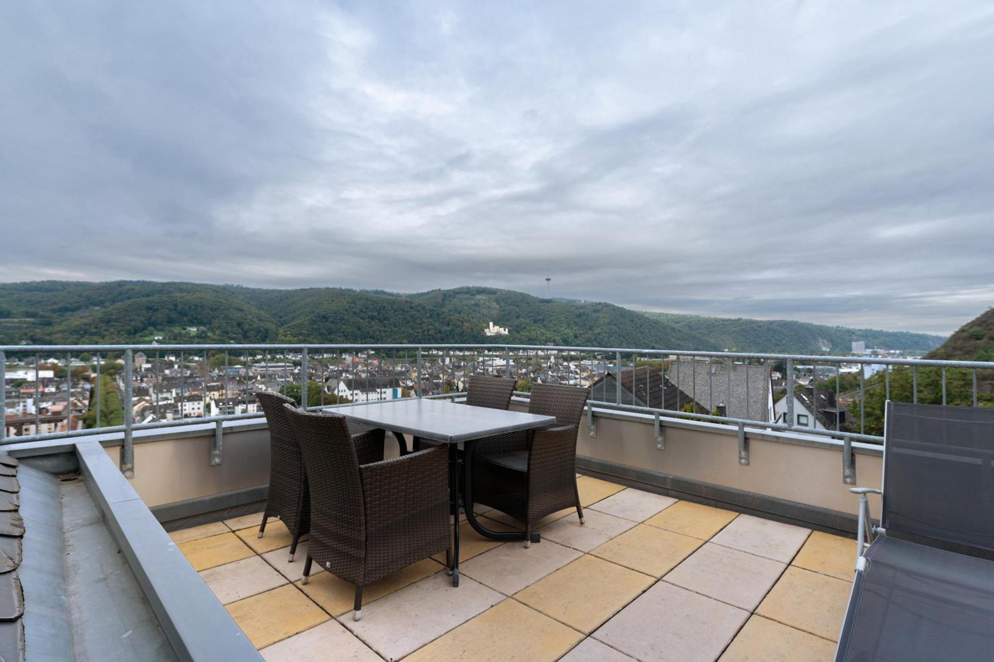 Ferienwohnung Im Rosenberg ラーンシュタイン エクステリア 写真
